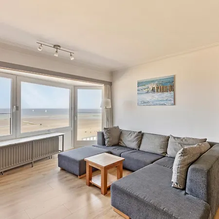 Velasquez 0601 Apartman *